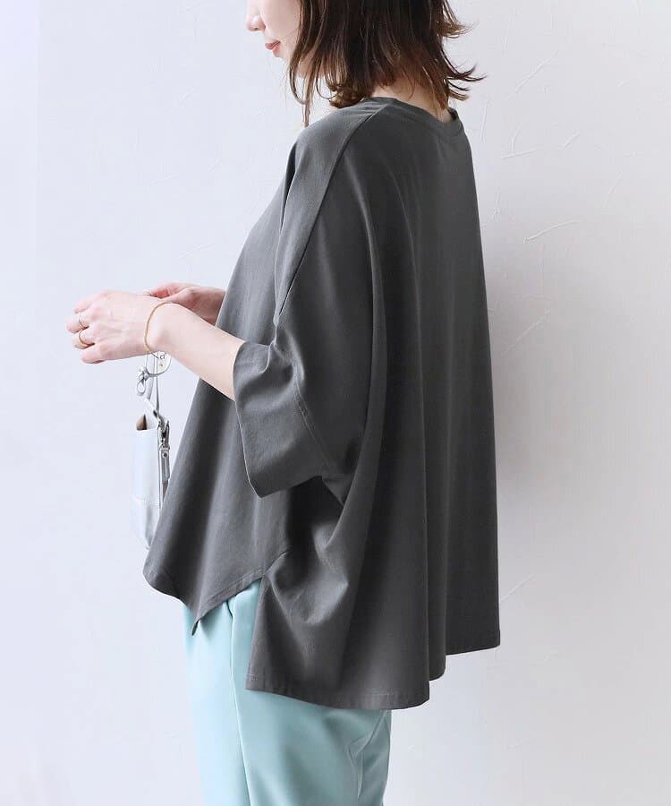 ブルベ夏/ブルベ冬服 ゆったりシルエット五分袖カットソー