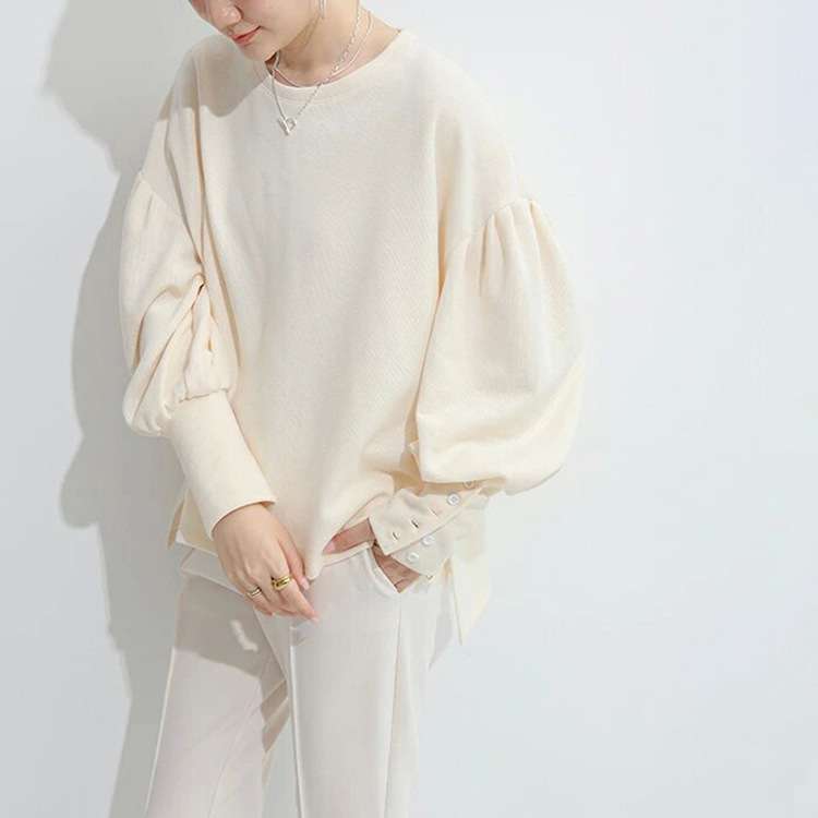 ブルベ夏/ブルベ冬服 ボリューム袖ボタン付きプルオーバー