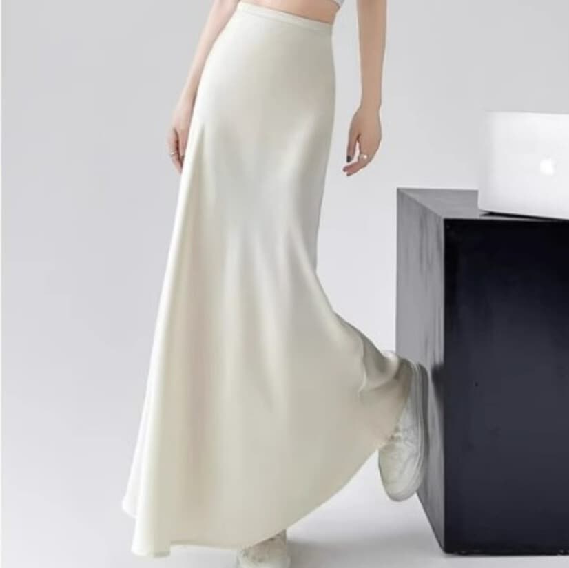 ブルベ夏/ブルベ冬服 サテンスカート