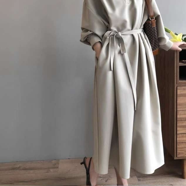 ブルベ夏/ブルベ冬服 上品ラップ風マキシワンピース