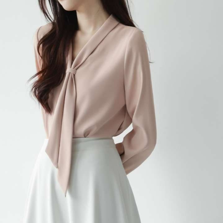 ブルベ夏/ブルベ冬服 ボウダイ襟付きブラウス