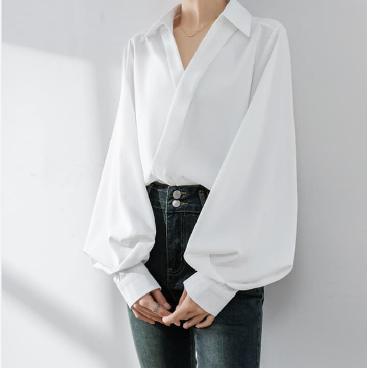 ブルベ夏/ブルベ冬服 ぽわん袖ドレープブラウス