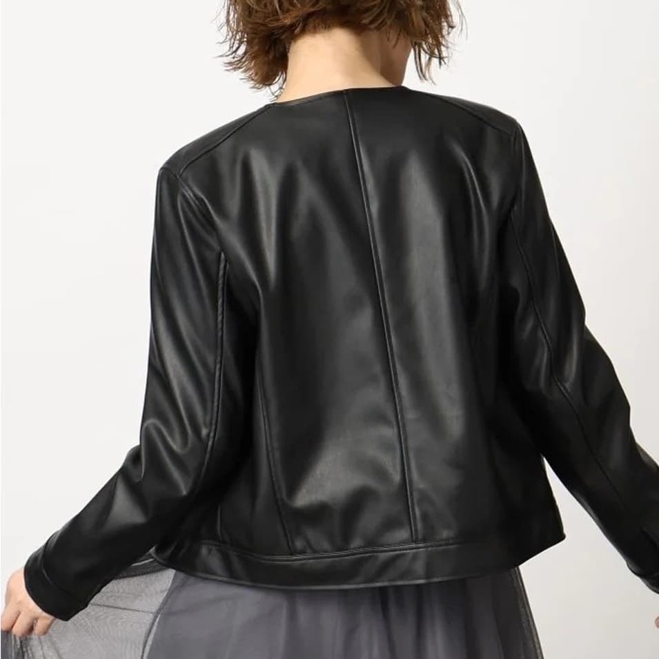 ブルベ冬服 シンプルノーカラーブルゾン