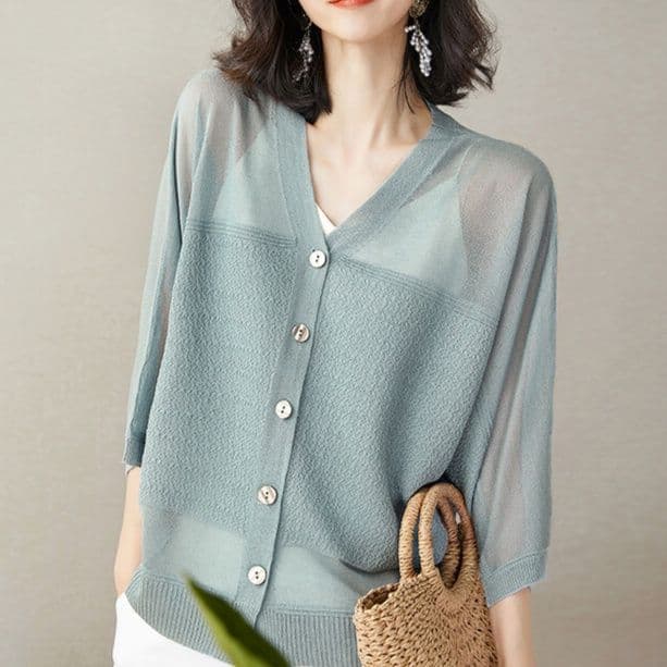 ブルベ夏/ブルベ冬服 透明感あふれる七分袖ニット