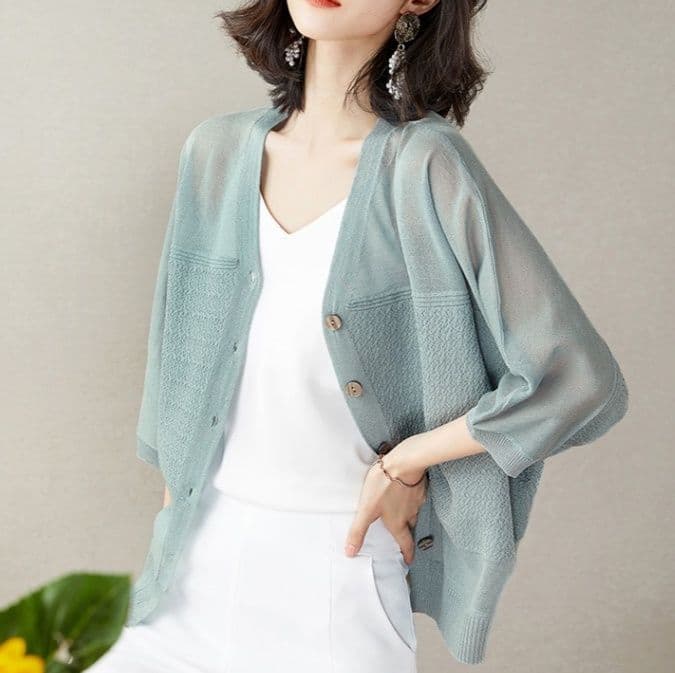 ブルベ夏/ブルベ冬服 透明感あふれる七分袖ニット