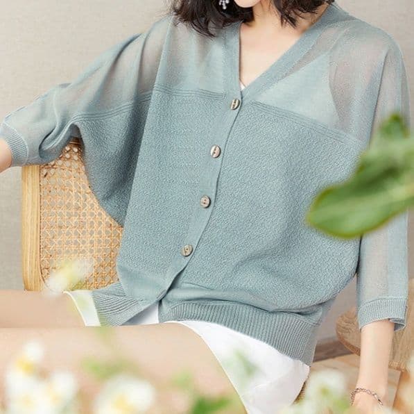 ブルベ夏/ブルベ冬服 透明感あふれる七分袖ニット