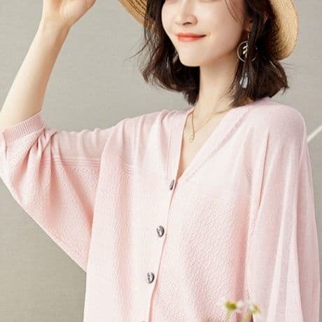 ブルベ夏/ブルベ冬服 透明感あふれる七分袖ニット