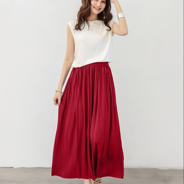 ブルベ夏/ブルベ冬服 優雅な揺れ感 ロングプリーツスカート