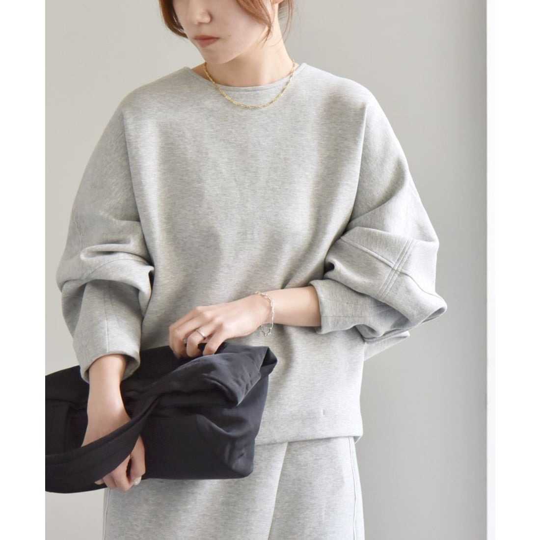 ブルベ夏/ブルベ冬服 ぽわん袖トレーナー