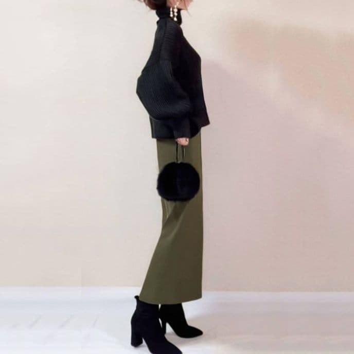 ブルベ冬服　オーバーサイズニットとロングスカートの洗練セット