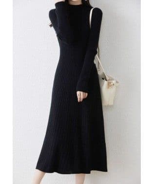 ブルベ夏/ブルベ冬服　縦リブ編みモックネック長袖ニットワンピース