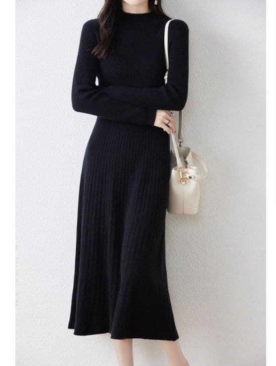 ブルベ夏/ブルベ冬服　縦リブ編みモックネック長袖ニットワンピース