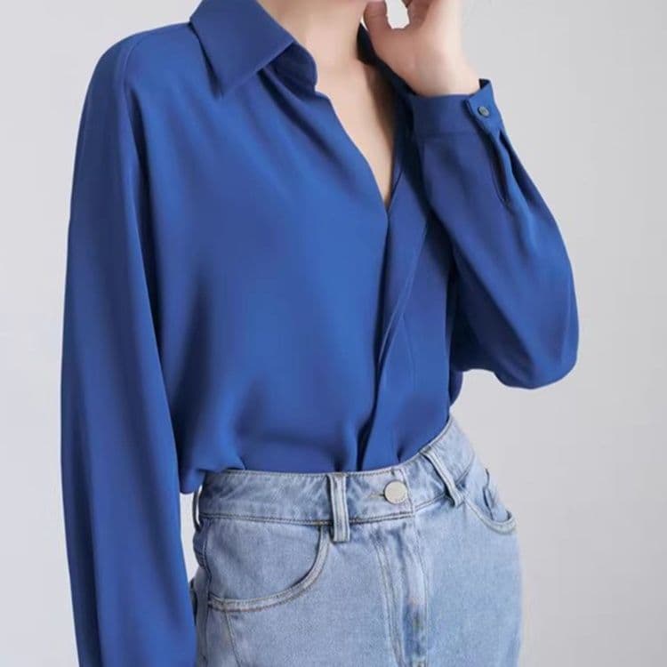 ブルベ冬服　上品なとろみ素材の長袖開襟シャツ