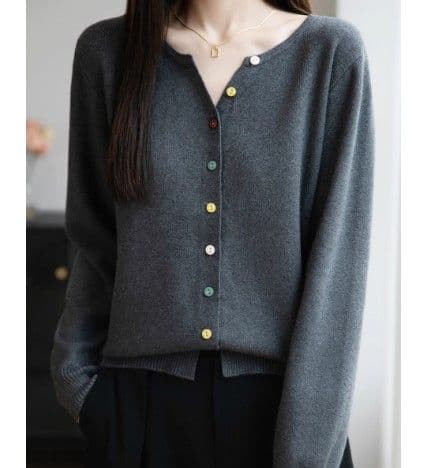 ブルベ夏/ブルベ冬服　マルチボタン配色カーディガン