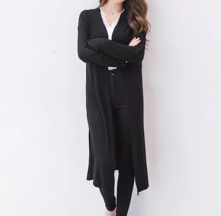 ブルベ夏/ブルベ冬服　上品なロング丈ニットカーディガン