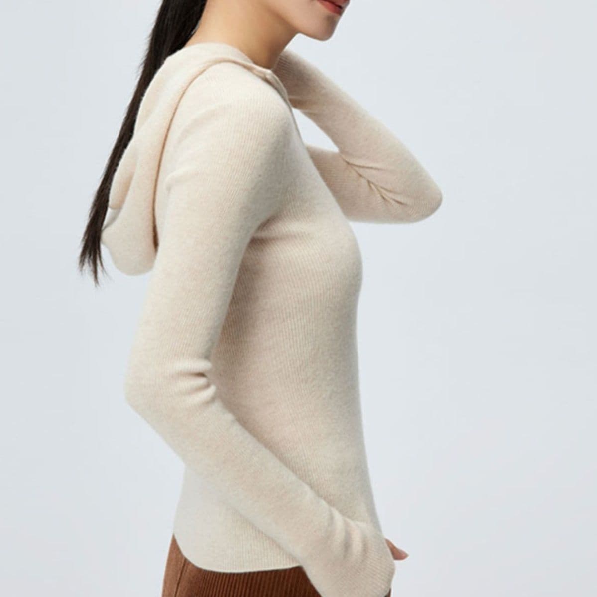 ブルベ夏/ブルベ冬服　フード付きハーフジップリブニットトップス