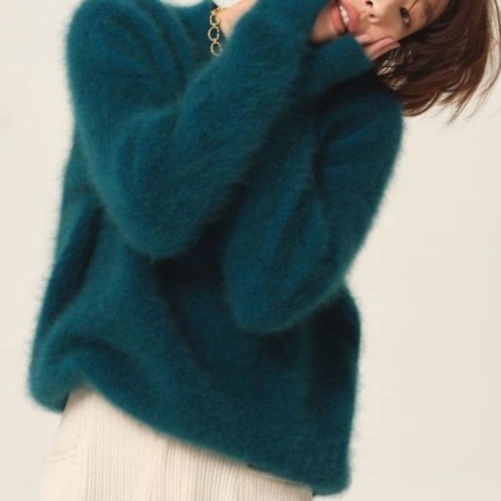 ブルベ夏/ブルベ冬服　ふんわりモヘア調ゆったりシルエットニット