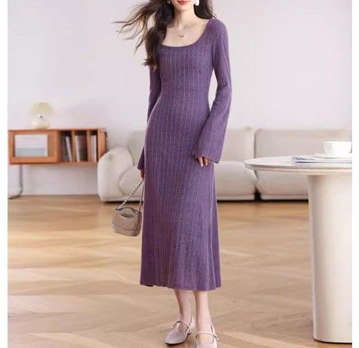 ブルベ冬服　ケーブル編みニット長袖ミディ丈ワンピース