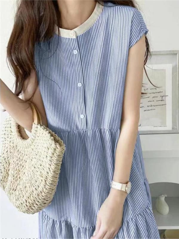 ブルベ夏/ブルベ冬服 爽やか縦縞ティアードワンピース