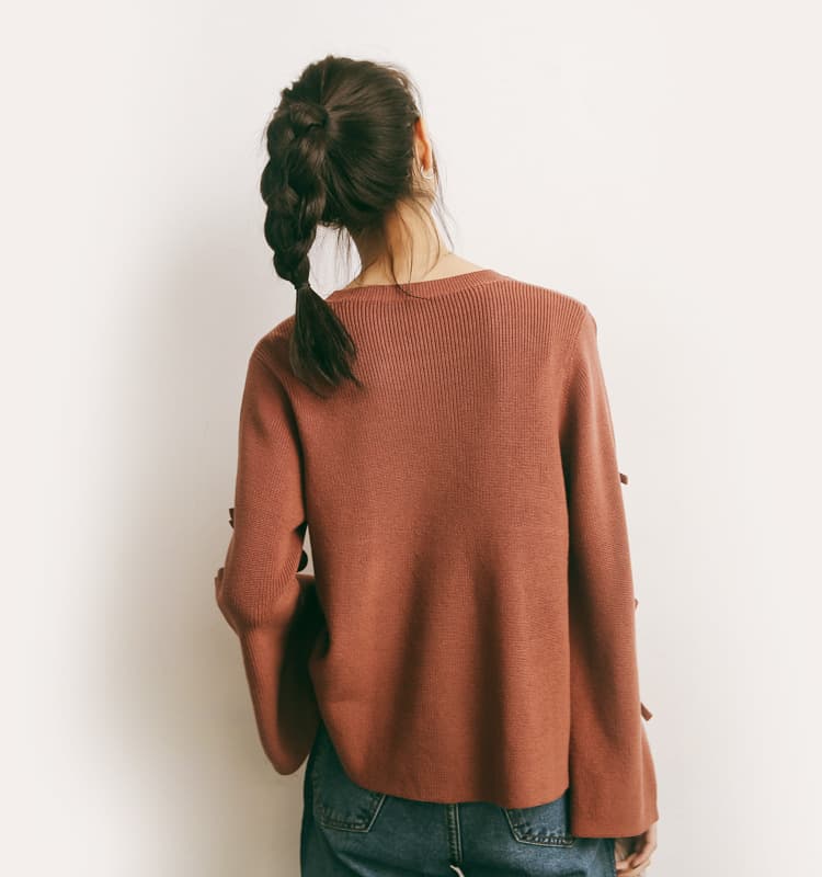 ブルベ夏/ブルベ冬服 袖リボン装飾ゆったりニット