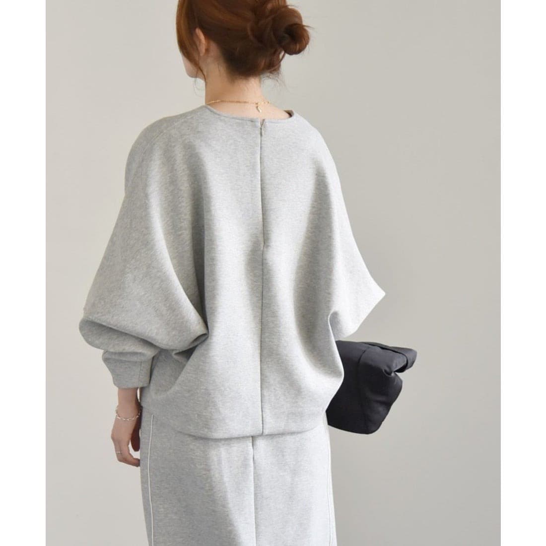 ブルベ夏/ブルベ冬服 ぽわん袖トレーナー