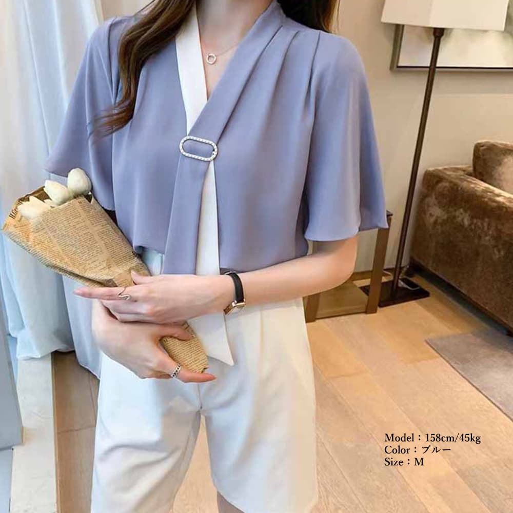 ブルベ夏/ブルベ冬服 上品フレア袖 ブローチ付きシャツブラウス