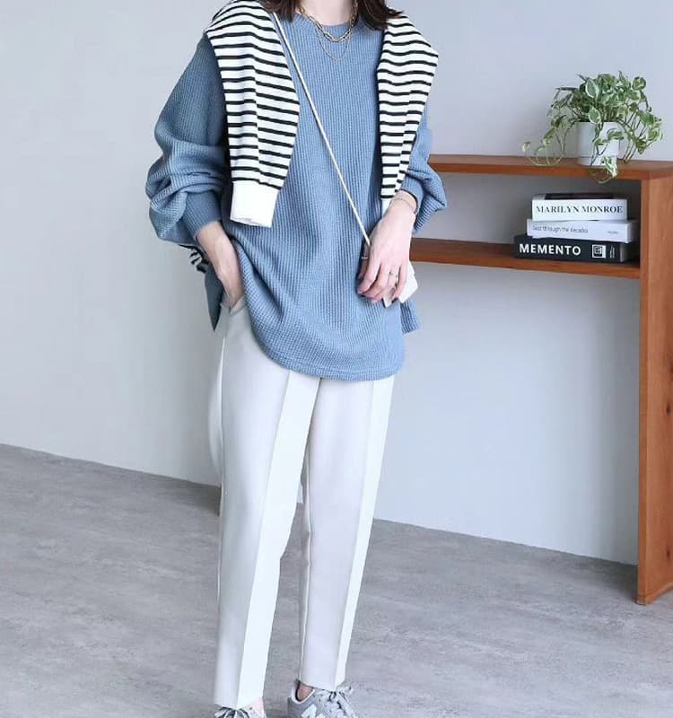 ブルベ夏/ブルベ冬服 ふんわり袖のワッフル風ニット
