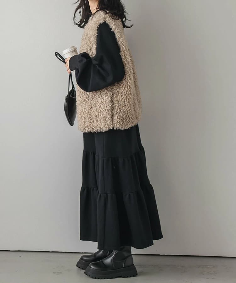 ブルベ夏/ブルベ冬服 ぽわん袖ティアードニットワンピース