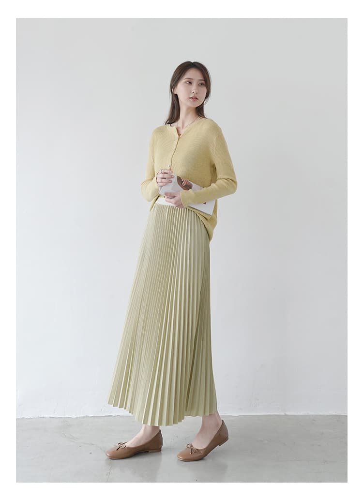 ブルベ夏/ブルベ冬服 優美なシルエット プリーツロングスカート