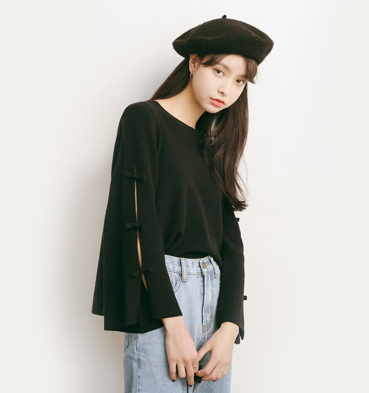 ブルベ夏/ブルベ冬服 袖リボン装飾ゆったりニット