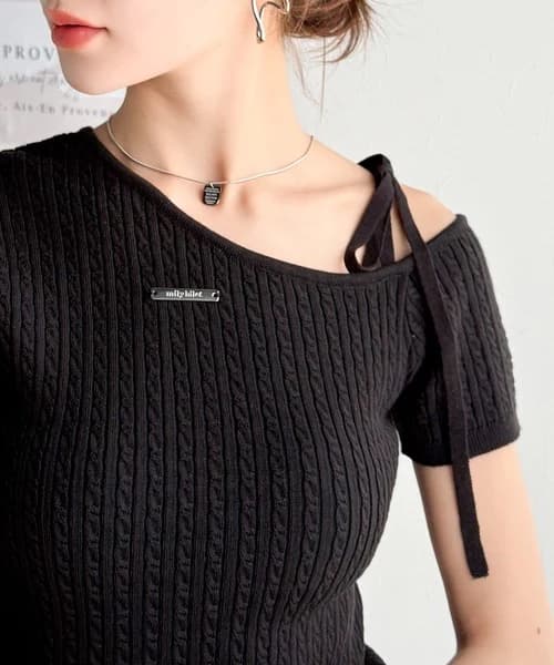 ブルベ夏/ブルベ冬服 リボンネックケーブル編みニット