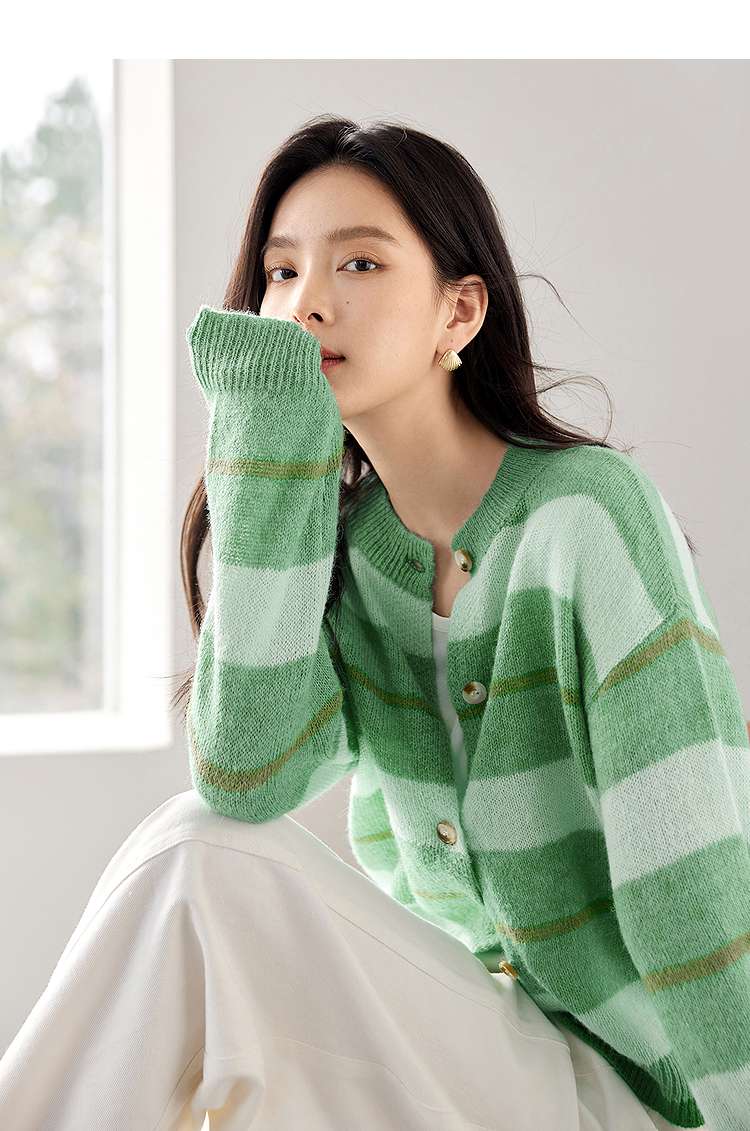 ブルベ夏/ブルベ冬服 優美シルエットカーディガン