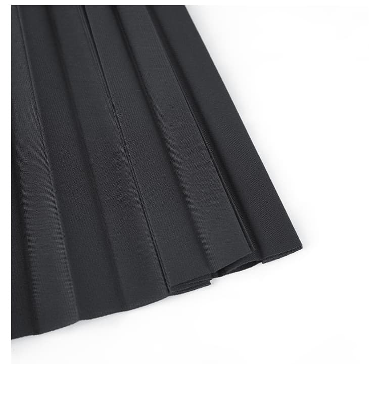 ブルベ夏/ブルベ冬服 優美なシルエット プリーツロングスカート