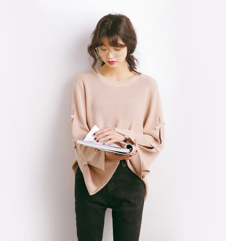 ブルベ夏/ブルベ冬服 袖リボン装飾ゆったりニット