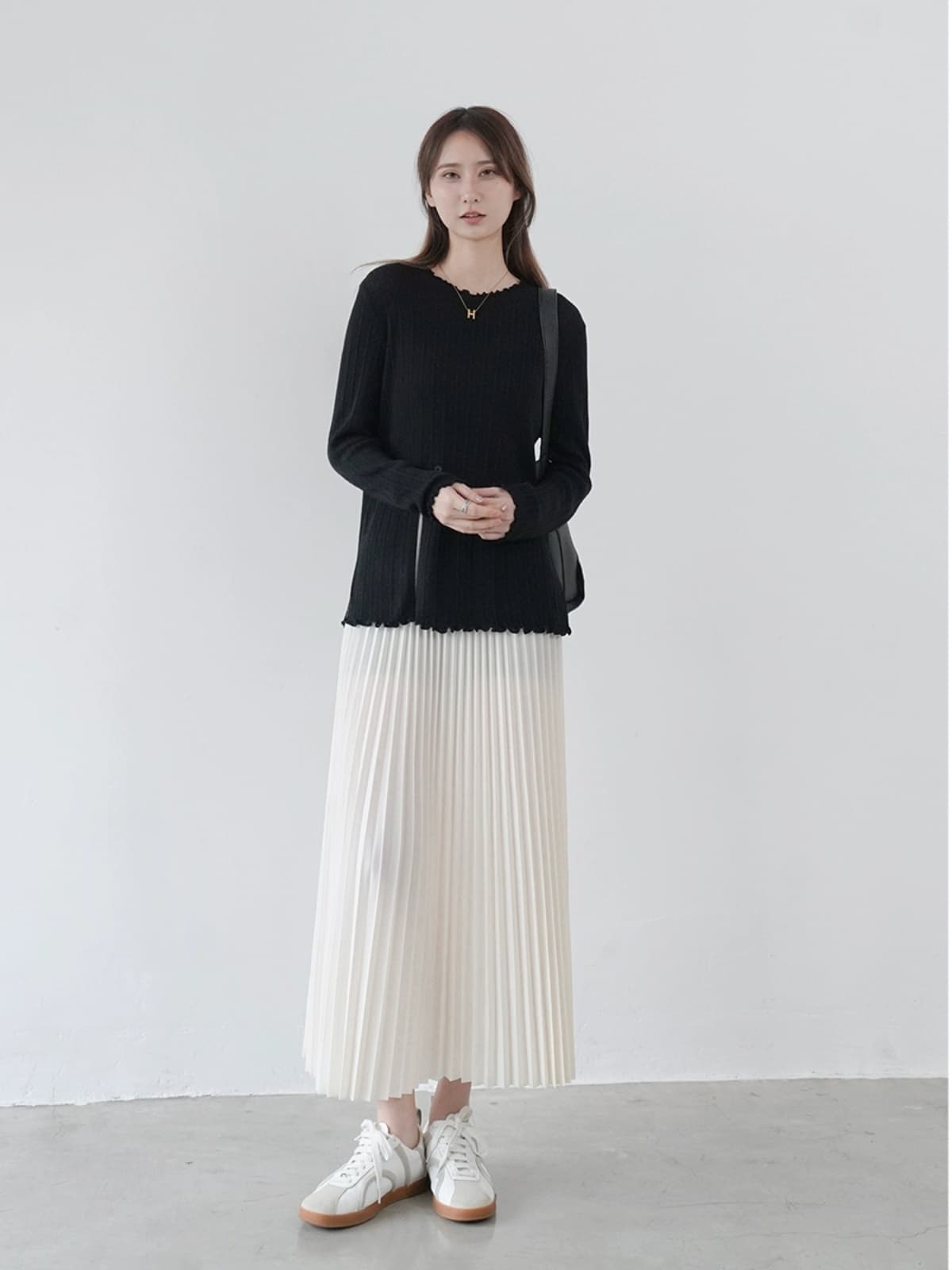 ブルベ夏/ブルベ冬服 優美なシルエット プリーツロングスカート