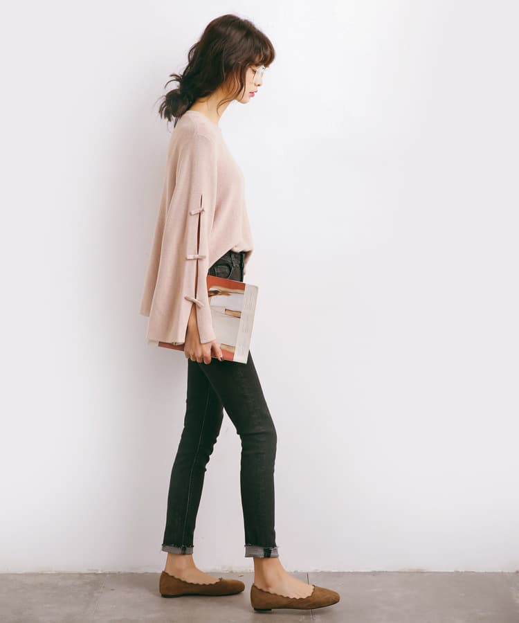 ブルベ夏/ブルベ冬服 袖リボン装飾ゆったりニット