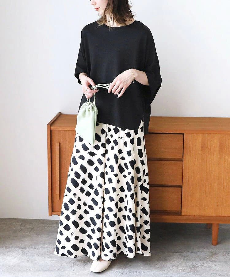 ブルベ夏/ブルベ冬服 ゆったりシルエット五分袖カットソー