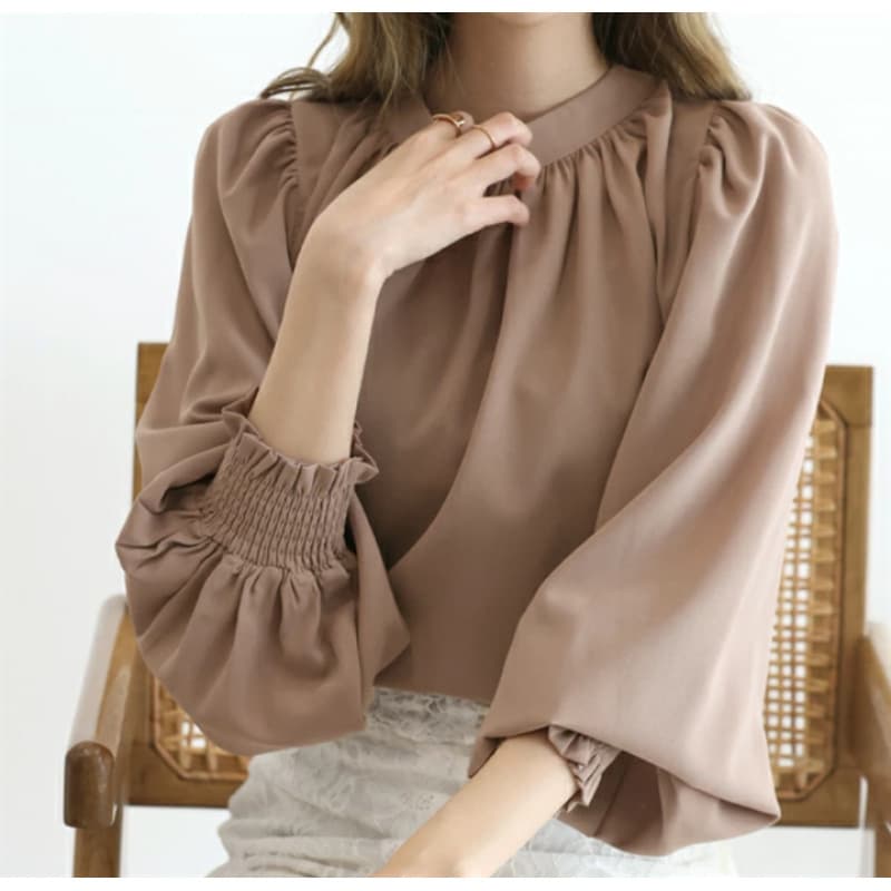 ブルベ夏/ブルベ冬服 上品シャーリング袖ギャザーブラウス