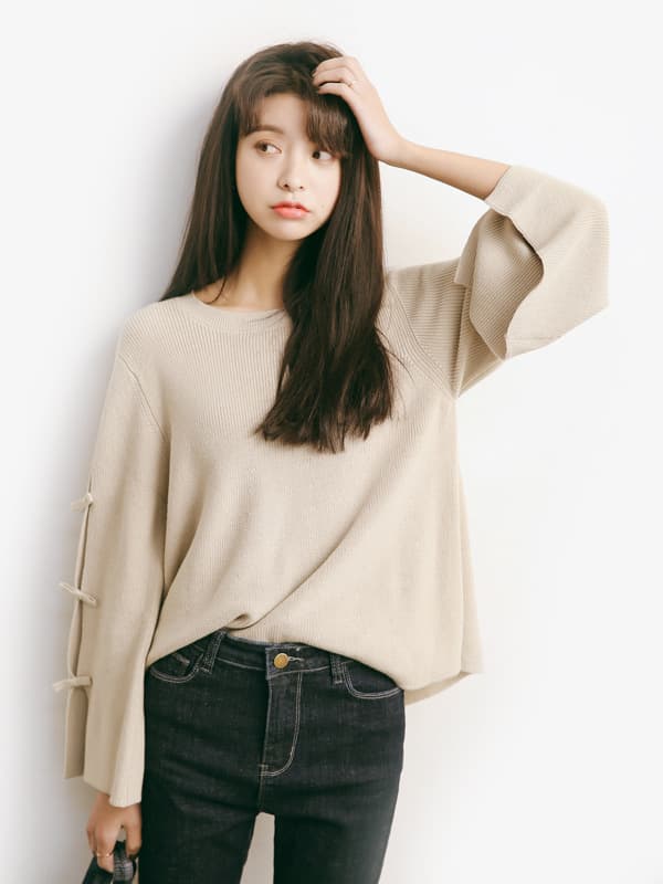 ブルベ夏/ブルベ冬服 袖リボン装飾ゆったりニット