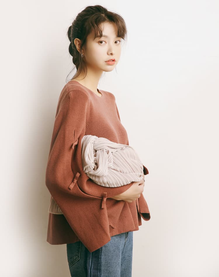 ブルベ夏/ブルベ冬服 袖リボン装飾ゆったりニット