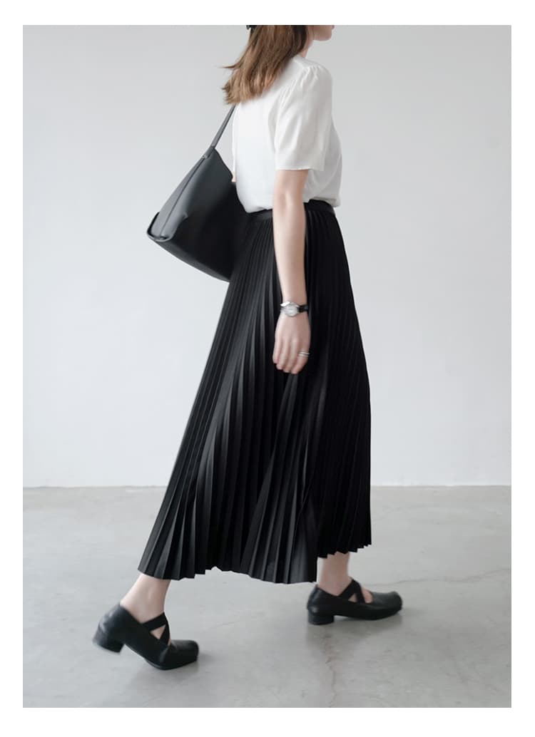 ブルベ夏/ブルベ冬服 優美なシルエット プリーツロングスカート