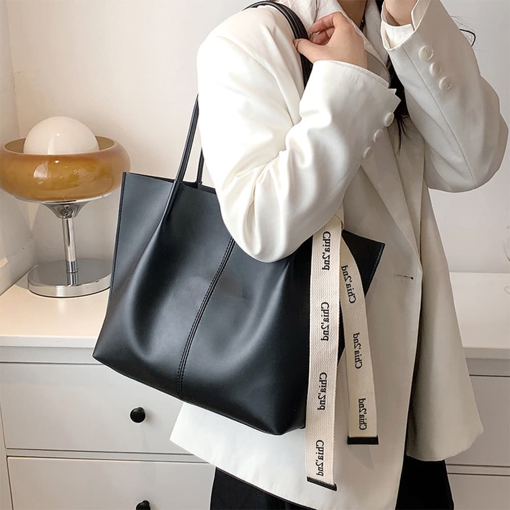 ブルベ夏/ブルベ冬服 上品ポーチ付きトートバッグ 韓国風