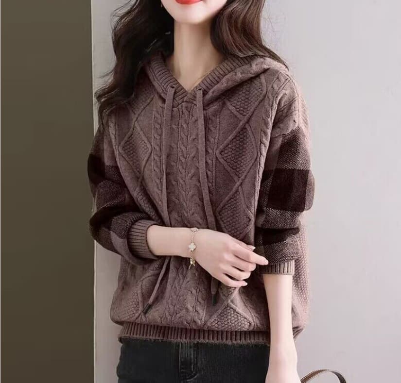 ブルベ夏/ブルベ冬服　立体ケーブル編みフード付き切替袖ニットパーカー