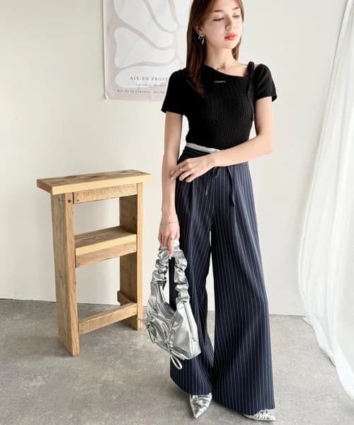 ブルベ夏/ブルベ冬服 リボンネックケーブル編みニット