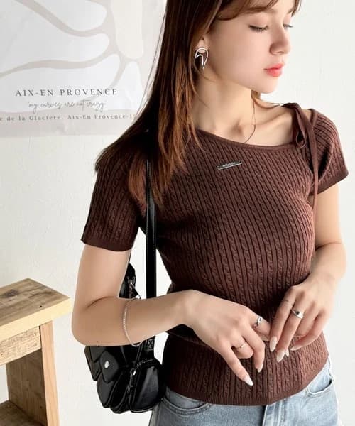 ブルベ夏/ブルベ冬服 リボンネックケーブル編みニット