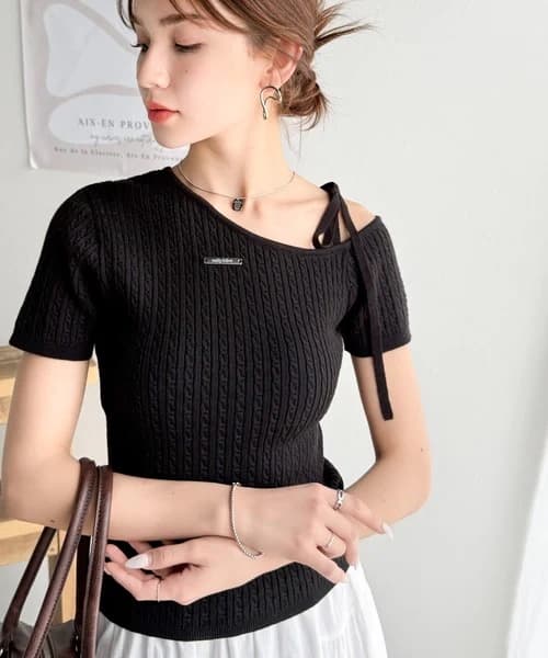 ブルベ夏/ブルベ冬服 リボンネックケーブル編みニット