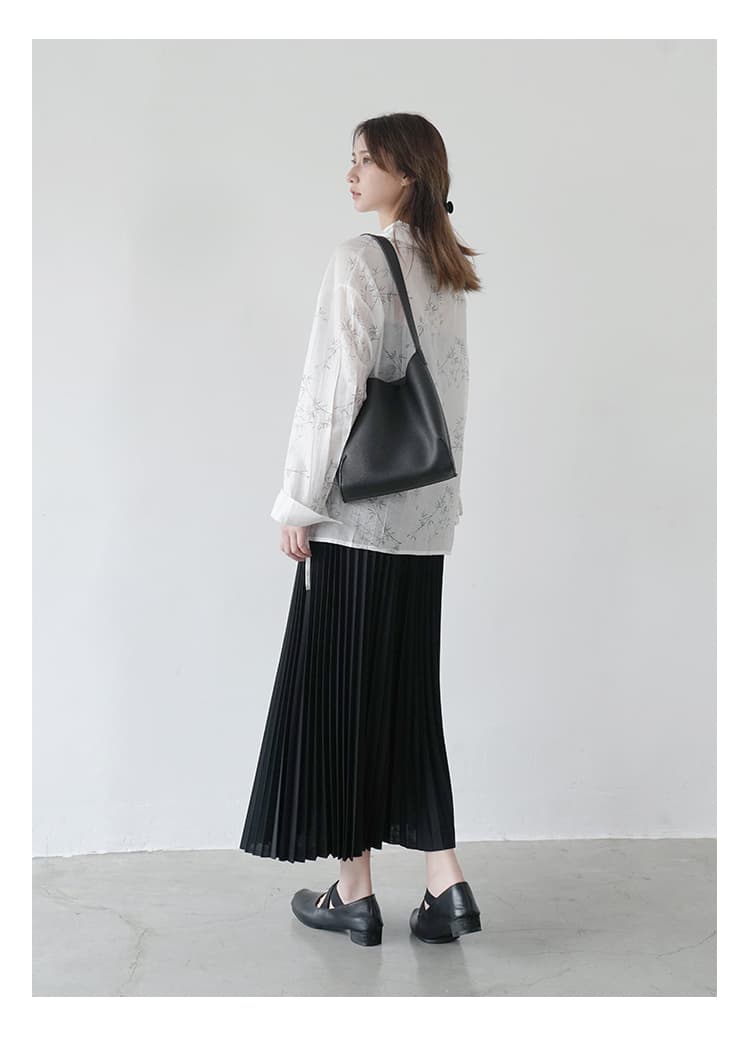 ブルベ夏/ブルベ冬服 優美なシルエット プリーツロングスカート