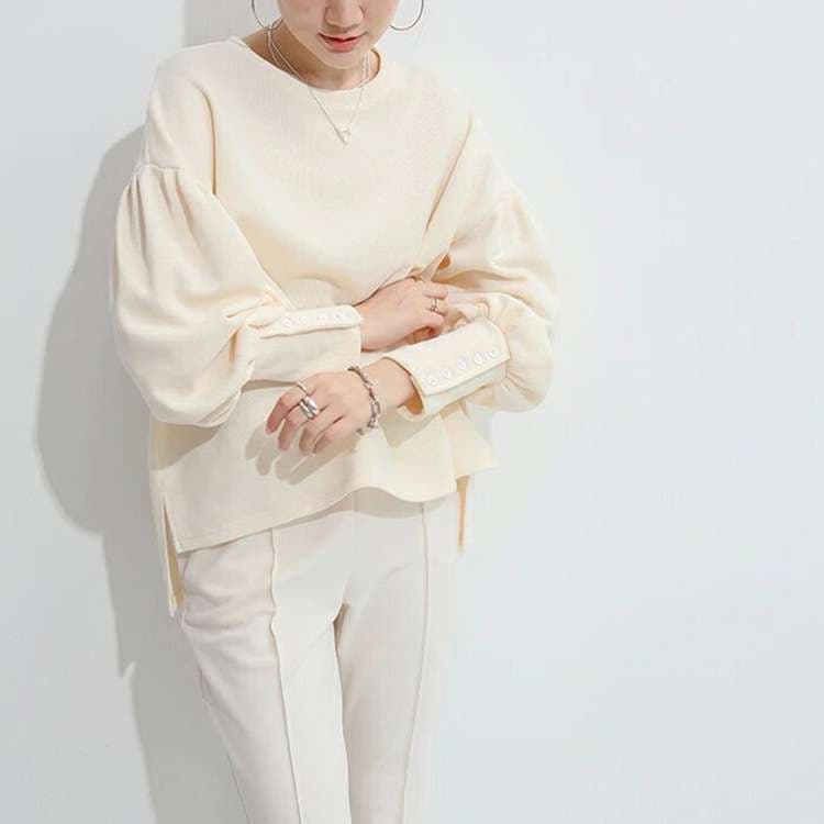 ブルベ夏/ブルベ冬服 ボリューム袖ボタン付きプルオーバー