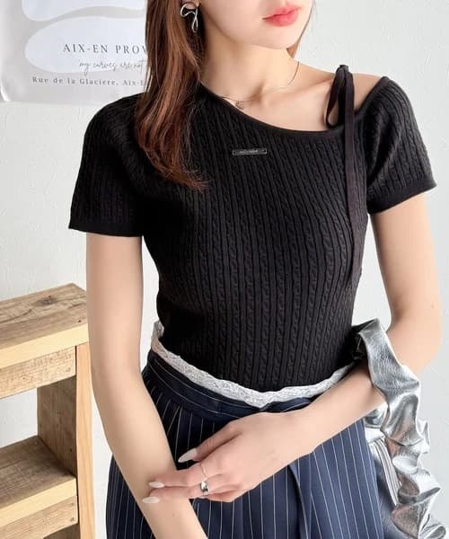 ブルベ夏/ブルベ冬服 リボンネックケーブル編みニット