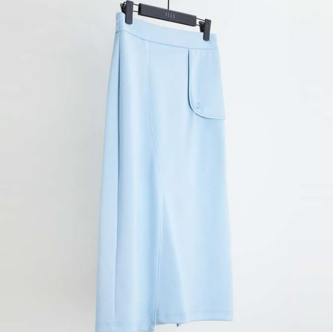 ブルベ夏服 ミモレ丈スカート